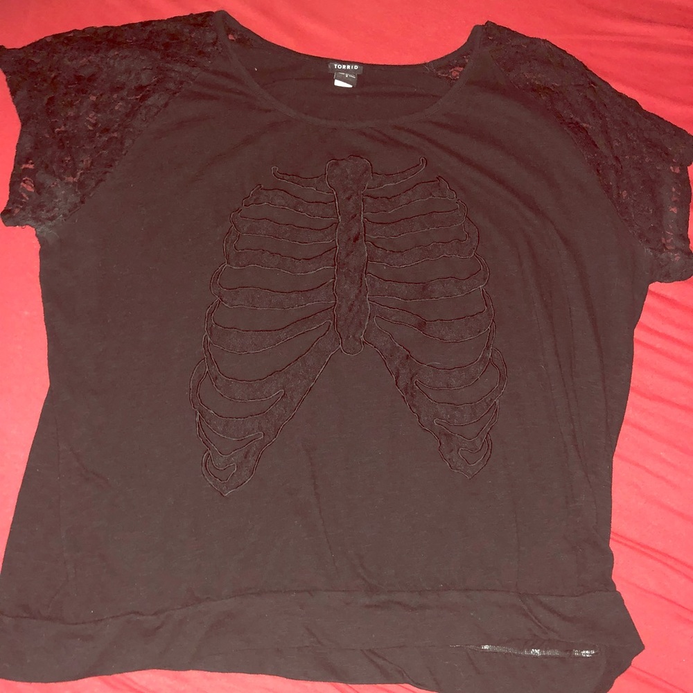 Lace Skeleton Ribcage Tee